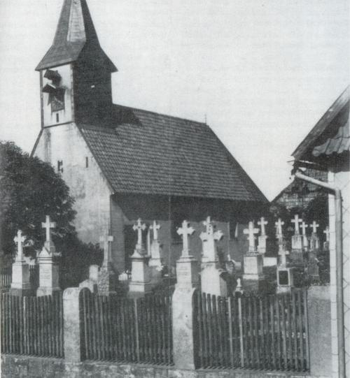 Dorffriedhof mit St. Jahannes-Kapelle (Quelle: Ortschronik von 1995) Image